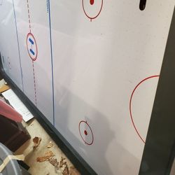 Air Hockey