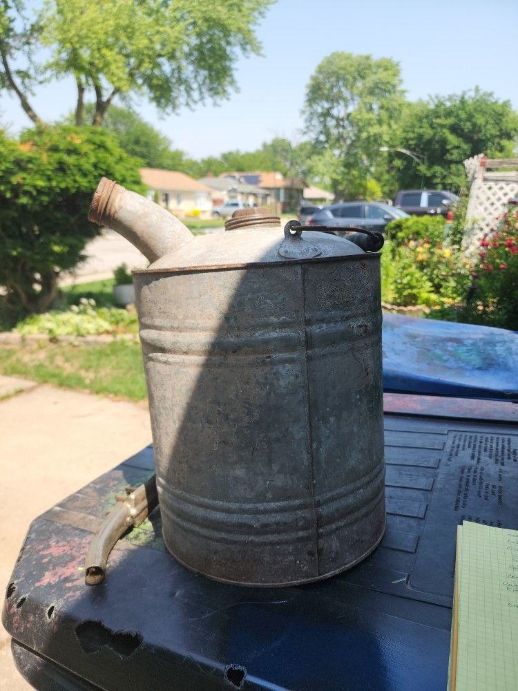 Lrg Kerosene Can