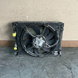 14-24 Maserati Ghibli 3.0l 3.0 L Radiator Condenser Fan 2014 2015 2016 2017 2018 2019 2020 2022 2021 20223 2024