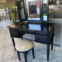 Black Vanity With Stool ‼️take It Home With $39 Easy Approval ‼️