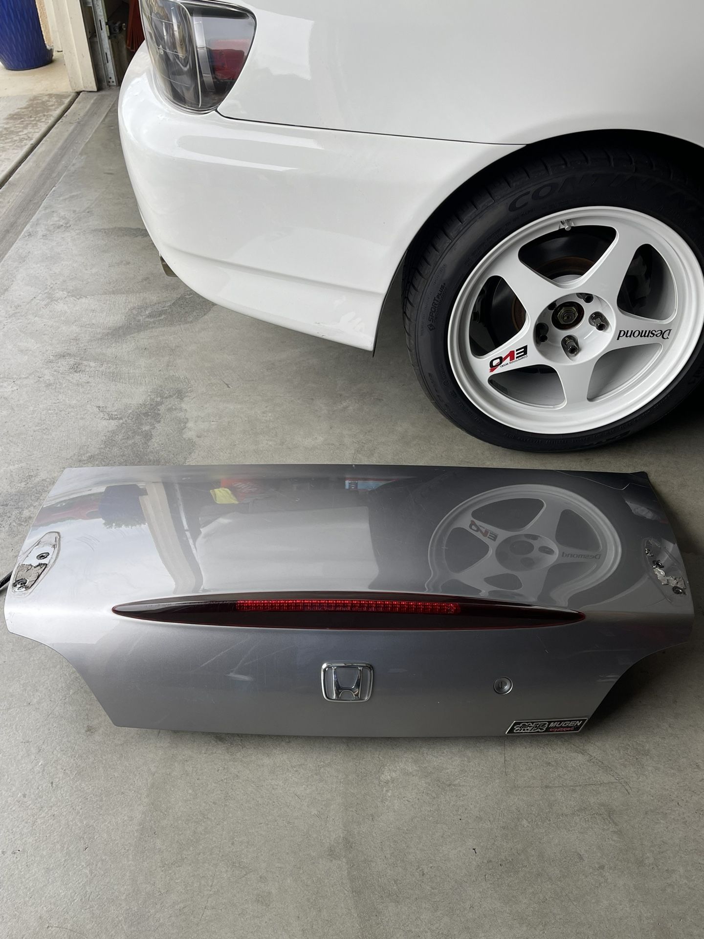 2001 AP1 HONDA S2000 OEM TRUNK