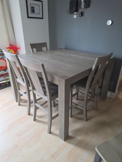 Dinner Table