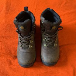 Women’s Timberland boots size 6.5