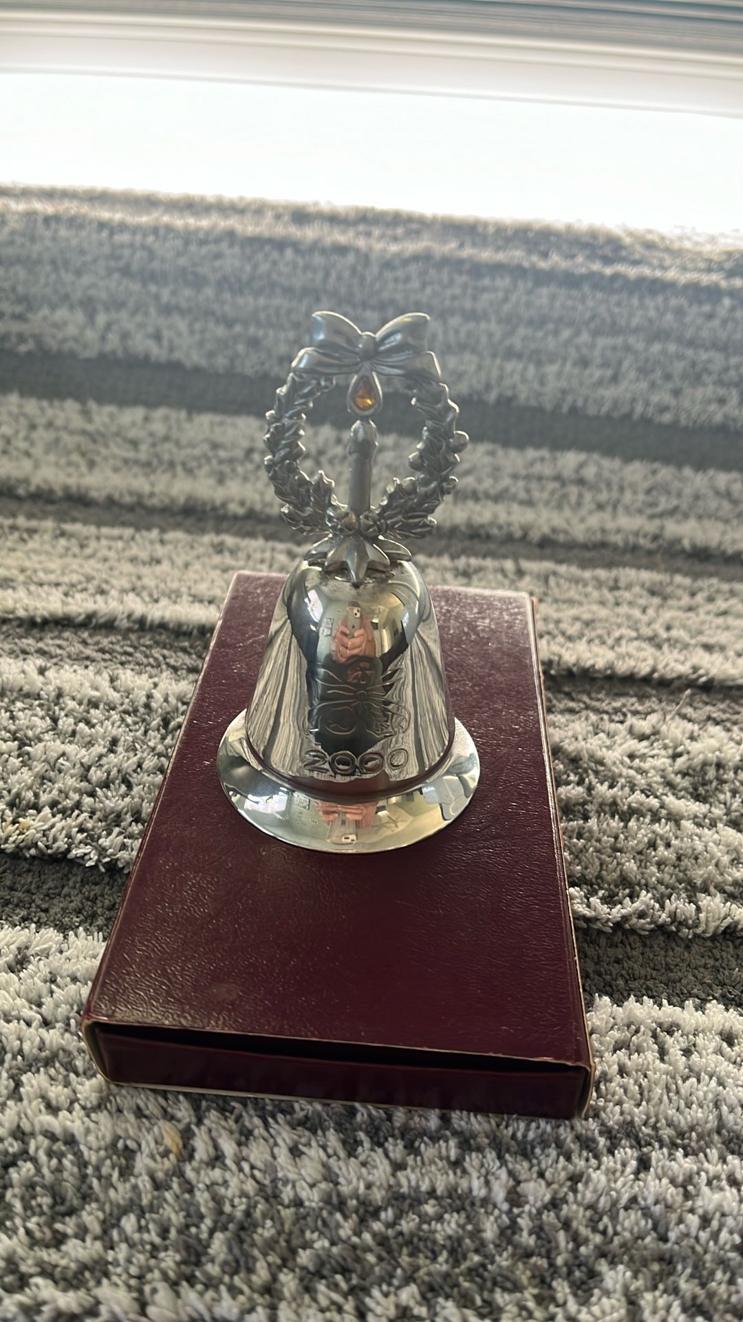 lenox kirk stieff 2000 holiday musical box - silver plated - works good