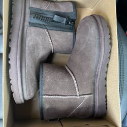 Ugg Womens Boots Size 6 Women’s 