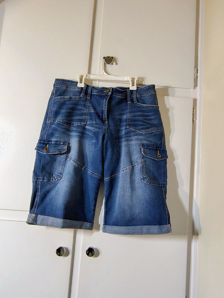 Women's Shorts Size XL $6