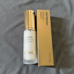 Hourglass Moisturizing Primer