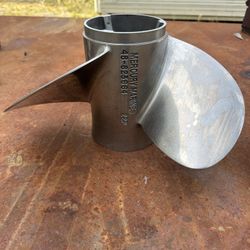 Mercury Marine 22pitch Bravo 3 Propellers New