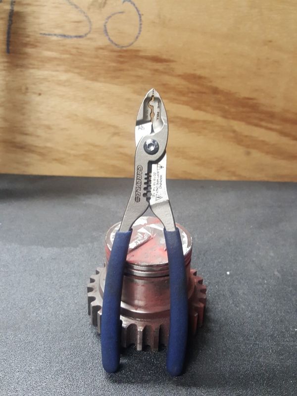 Carlyle cable crimping pliers for Sale in Rancho Cucamonga, CA OfferUp