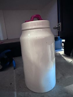 Rae Dunn canisters