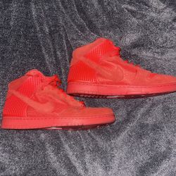 Nike Red October 
