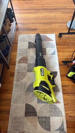 Ryobi Whisper Series Cordless Leaf Blower