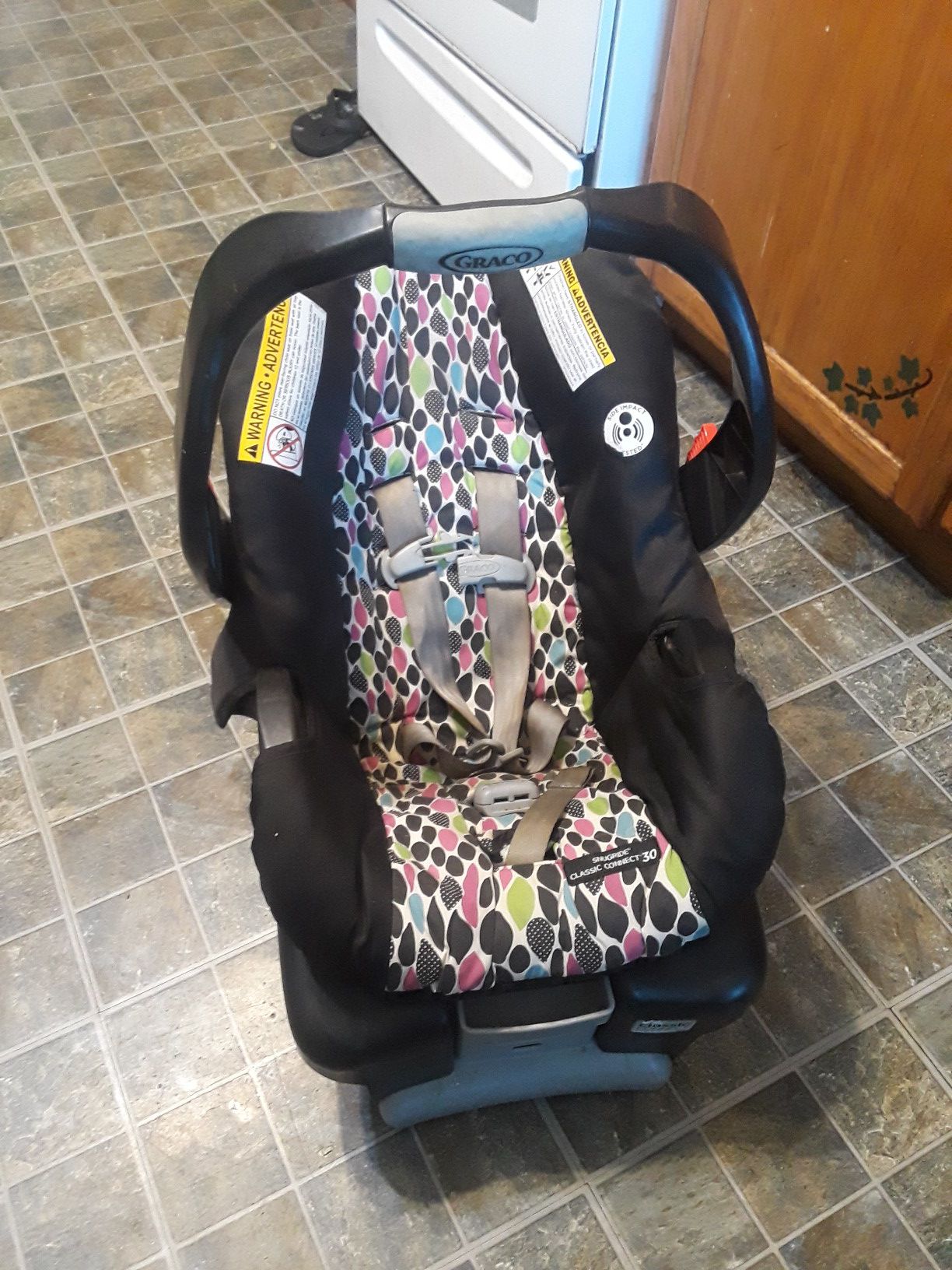 Classic connect infant car seat