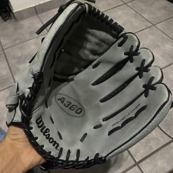 Baseball Glove Wilson A360