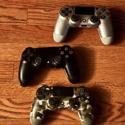Playstation 4 Controllers 