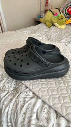Platform Crush Crocs - Black