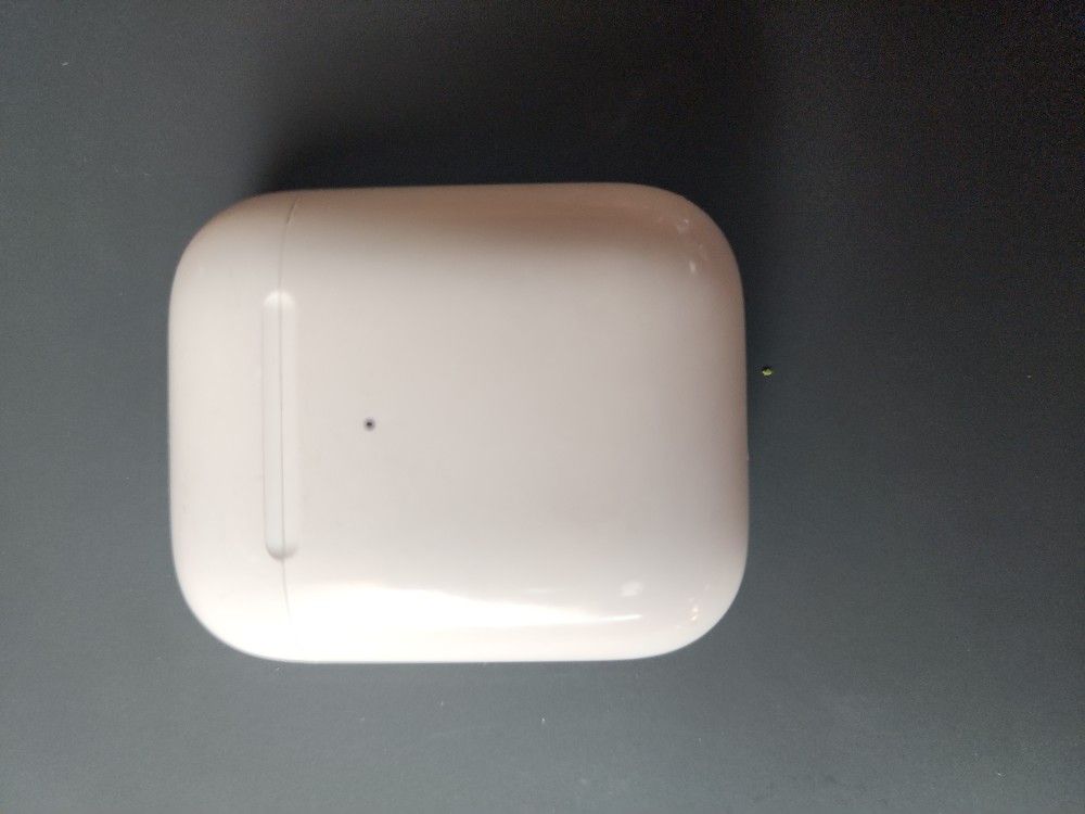 Apple Airpods, 2nd gen