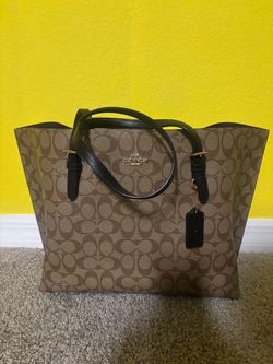 Coach Signature Tote Bag
