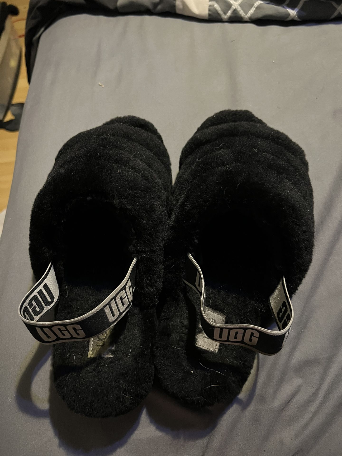 Ugg Slides