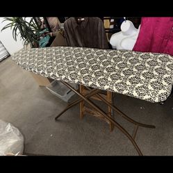IRONING BOARD 
