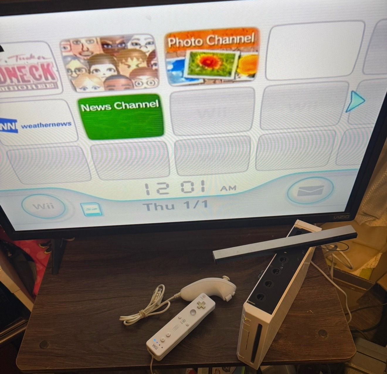 Nintendo Wii Console w/ remote WORKS $60 no trades,