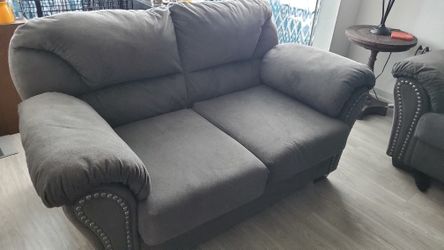 Loveseat with Ottoman
