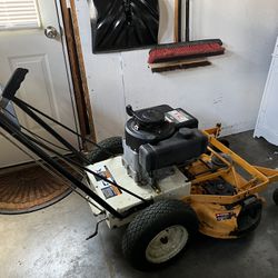 Cub Cadet  MUST PICK UP TODAY