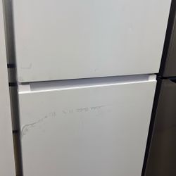 Fridge 2 Door /Apartment Size
