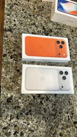 iPhone 17 pro max 256gb silver and orange unlocked EACH