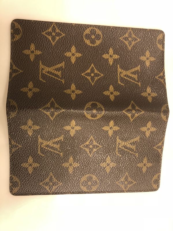 Louis Vuitton check book for Sale in San Jose, CA - OfferUp