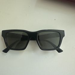 Gucci mens/unisex Sunglasses 