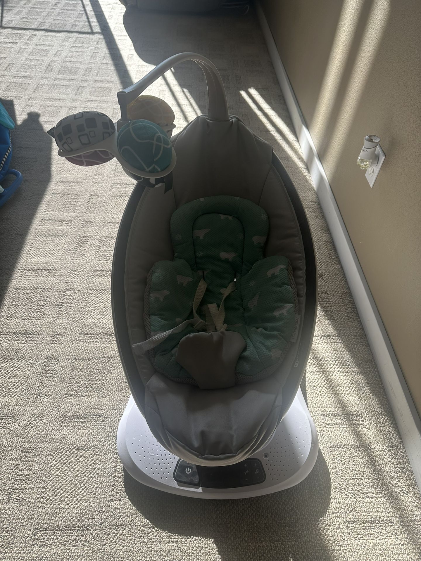 4moms MamaRoo Baby Swing