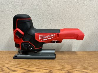 Milwaukee 2737B-20 M18 FUEL 18V Lithium-Ion Brushless Cordless Barrel Grip Jig Saw (Tool Only)