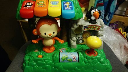vtech learn & dance interactive zoo