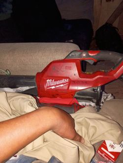 Milwaukee blower