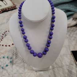 Necklece