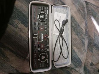Numark DJ2GO 2