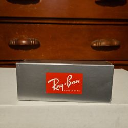 Ray Ban Sunglasses With Case