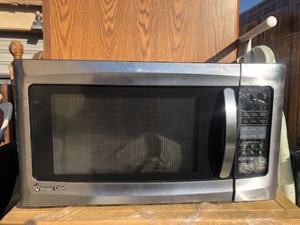 Magic Chef Microwave like new