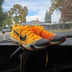 Nike Kobe Size 10