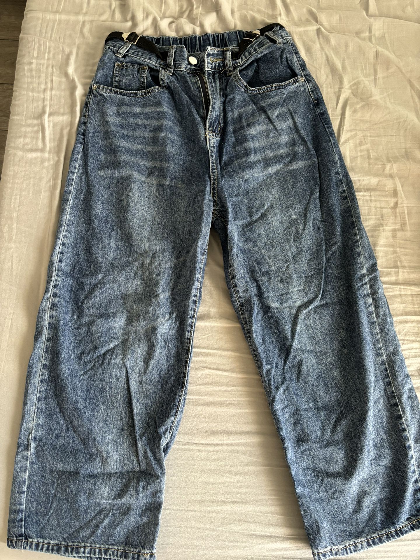 Women Jean Denim Pants, Trousers, Size Medium, Length is 34 Inches, Straight Pants 