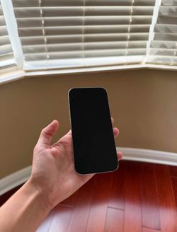 iPhone 16 Pro UNLOCKED
