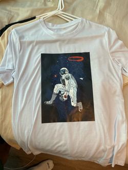 Graphic tee - men’s small