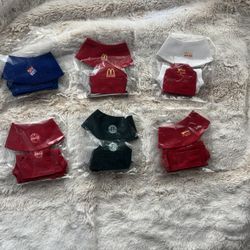 mini fast-food & drink brand outfits / uniforms for collectible dolls or plush (Labubu-style size)