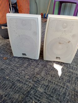 JBL Bookshelf Speakers In 24aw