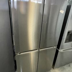 Samsung Flex Refrigerator With Beverage Center