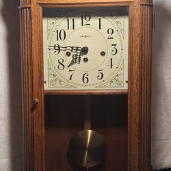Howard Miller Clock 613-108,  Key winding  and chimes