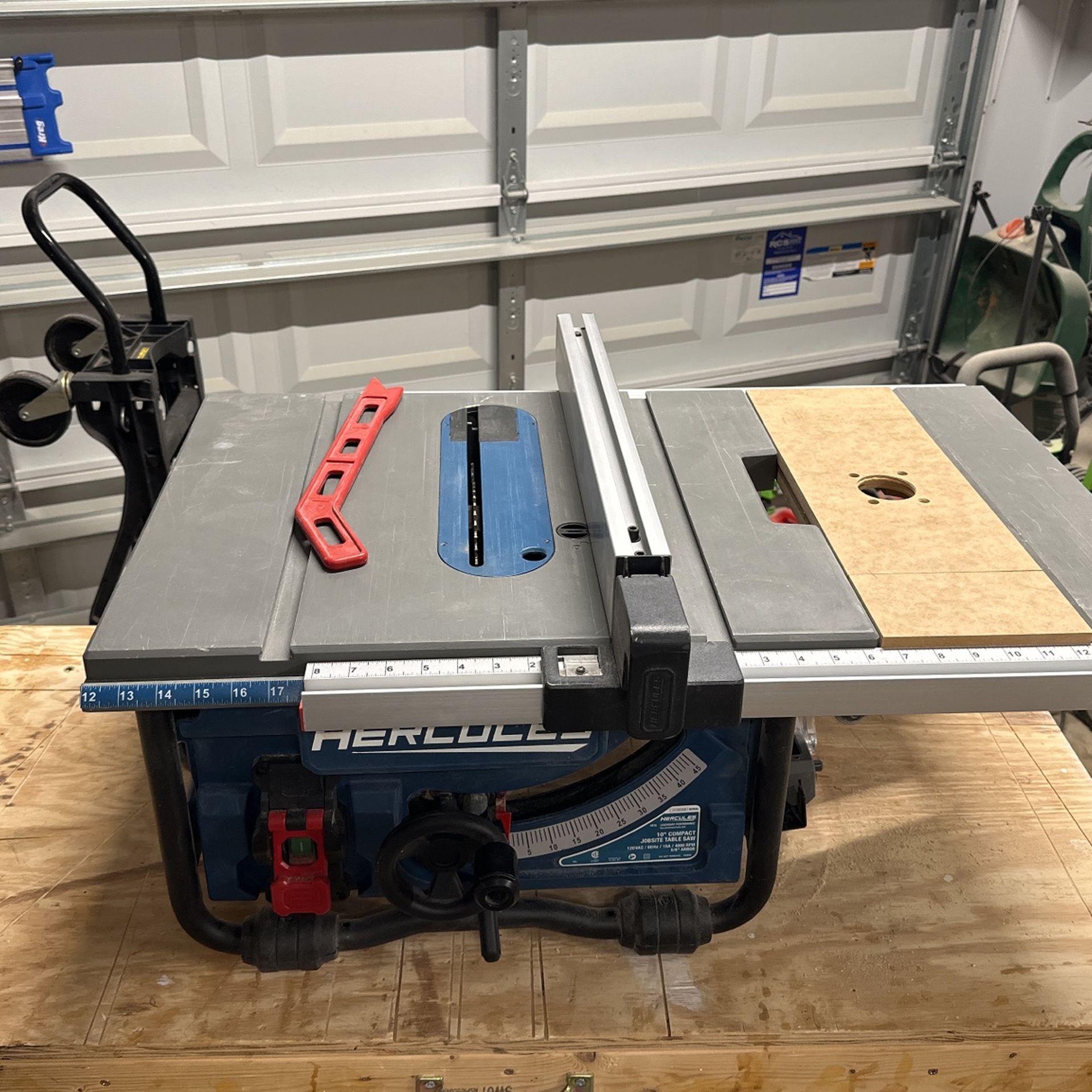 Hercules 10” Table Saw for Sale in Charlotte, NC - OfferUp