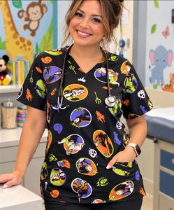 Disney Villains Scrub Top Size 2XL Womens