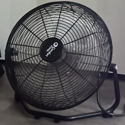 COMFORT ZONE FAN High Velocity 12 Inch Floor Fan OBO